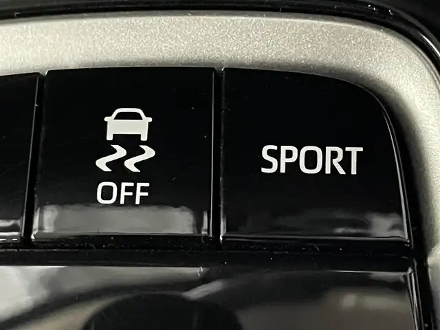 トヨタ カローラツーリング G－X 大阪府 2020(令2)年 1.5万km ホワイトパールクリスタルシャイン 純正ナビ　レーダークルコン　衝突軽減　バックカメラ　ビルトインＥＴＣ　ドライブレコーダー　レーンアシスト　オートハイビーム　ＬＥＤヘッドライト　スマートキー　オートエアコン　純正アルミ　電動格納ミラー