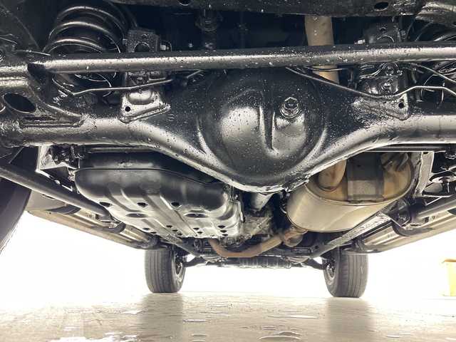 トヨタ ＦＪクルーザー ブラックカラーパッケージ 道央・札幌 2017(平29)年 6.3万km ブラック/ホワイト ・4WD/・寒冷地仕様/・社外SDナビ（CN-RE03WD）/・BT&CD&DVD&フルセグTV/・バックカメラ/・クルーズコントロール/・ステアリングスイッチ/・社外ドラレコ前方/・センターデフロック/・リアコーナーセンサー/・ヘッドライトレベライザー/・リモコンキー/・スペアキー/・保証書/・取扱説明書