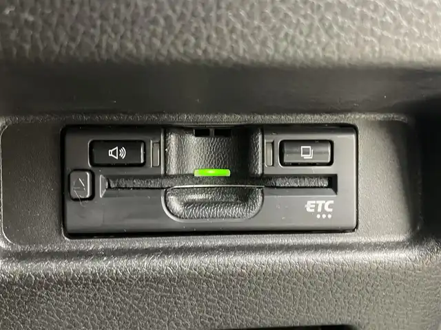 スズキ スペーシア ギア HYBRID XZ 大分県 2021(令3)年 3.6万km オフブルーメタリック/ガンメタリック2トーンルーフ 社外ナビ/（フルセグ/CD/DVD/Bluetooth）/全方位カメラ/スズキセーフティーサポート/・アダクティブクルーズコントロール/・車線逸脱抑制機能/・ハイビームアシスト/・衝突軽減ブレーキ/前後ドライブレコーダー/両側パワースライドドア/スリムサーキュレーター/ETC/前席シートヒーター/スマートキープッシュスタート