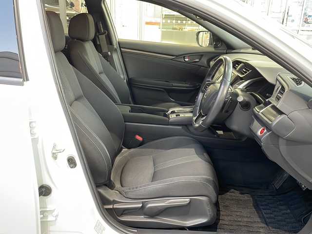 ホンダ シビック ハッチバック 高知県 2019(平31)年 5.4万km ホワイトオーキッドパール