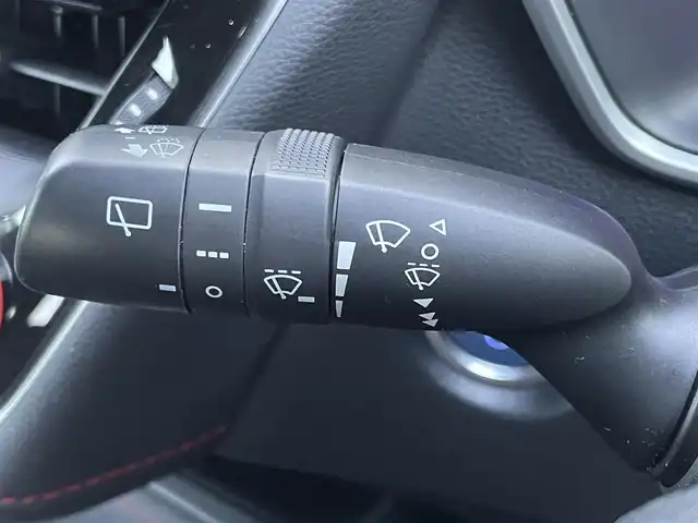 トヨタ カローラ スポーツ ハイブリッドG Z 香川県 2020(令2)年 7.7万km アティチュードブラックマイカ トヨタセーフティーセンス/・プリクラッシュ/・レーントレーシングアシスト/純正8型ディスプレイオーディオ/・ナビ機能付き/バックカメラ/革巻きステアリング/ステアリングリモコン/レーダークルーズコントロール/LEDヘッドライト/LEDフォグライト/スマートキー/プッシュスタート