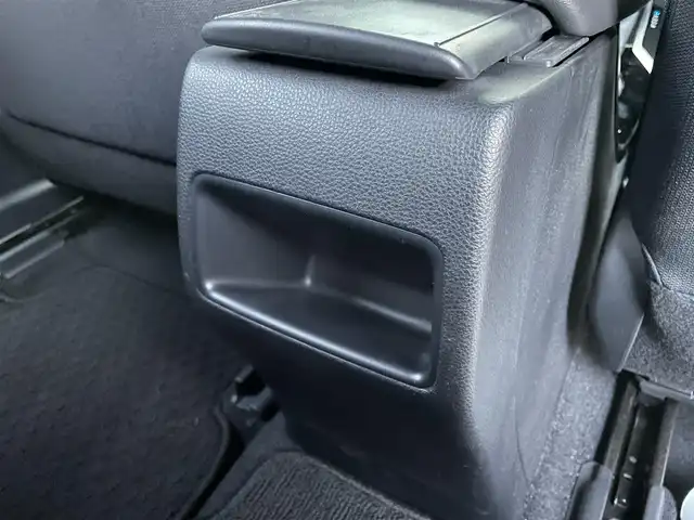 トヨタ カローラ スポーツ ハイブリッドG Z 香川県 2020(令2)年 7.7万km アティチュードブラックマイカ トヨタセーフティーセンス/・プリクラッシュ/・レーントレーシングアシスト/純正8型ディスプレイオーディオ/・ナビ機能付き/バックカメラ/革巻きステアリング/ステアリングリモコン/レーダークルーズコントロール/LEDヘッドライト/LEDフォグライト/スマートキー/プッシュスタート