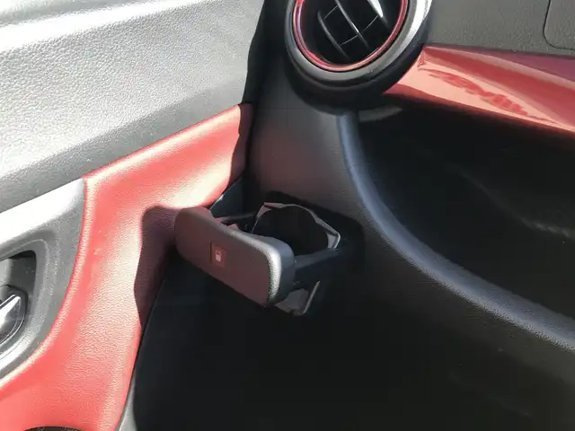 ダイハツ キャスト アクティバ GターボプライムコレSAⅡ 富山県 2017(平29)年 8.2万km ファイアークォーツレッドM 純正ナビ/フルセグTV/Bluetooth/バックカメラ/衝突被害軽減ブレーキ/横滑り防止装置/プッシュスタート/スマートキー/ハーフレザーシート/シートヒーター/ステアリングスイッチ/ETC/電動格納ミラー