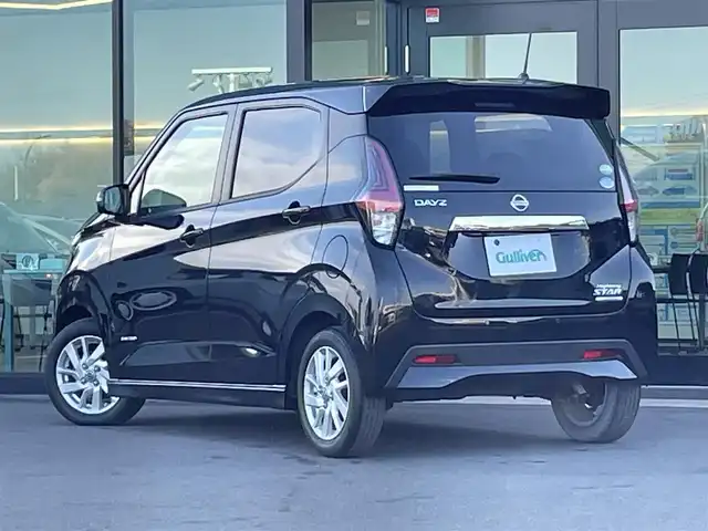 日産 デイズ ハイウェイスターX 東京都 2020(令2)年 1.6万km ブラック 純正メモリナビ/フルセグ/アラウンドビューモニター/ドライブレコーダー/衝突軽減ブレーキ/レーンキープアシスト/コーナーセンサー/アイドリングストップ/ステアリングスイッチ/スマートキー/純正14インチAW/オートライト