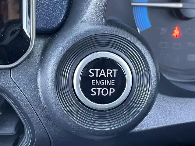 日産 デイズ ハイウェイスターX 東京都 2020(令2)年 1.6万km ブラック 純正メモリナビ/フルセグ/アラウンドビューモニター/ドライブレコーダー/衝突軽減ブレーキ/レーンキープアシスト/コーナーセンサー/アイドリングストップ/ステアリングスイッチ/スマートキー/純正14インチAW/オートライト