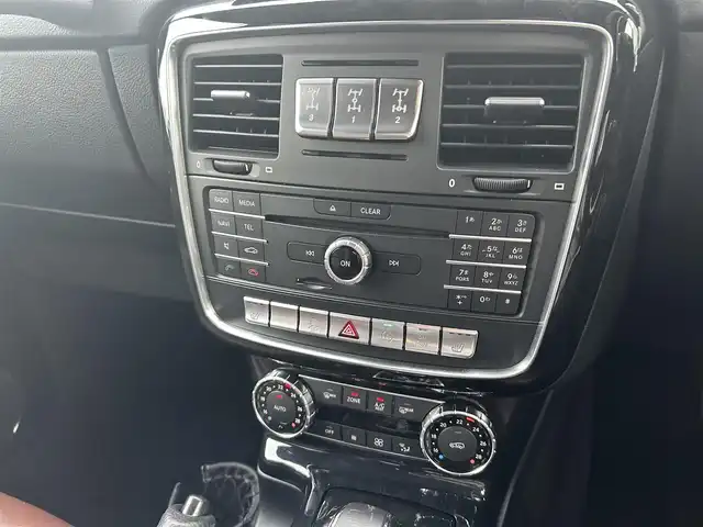 メルセデス・ベンツ ゲレンデヴァーゲン Ｇ３５０ｄ 東京都 2018(平30)年 3.8万km オブシディアンブラック 4WD/サンルーフ/純正HDDナビ/・フルセグTV/Bluetooth/apple car play/android auto/Harman/Kardonオーディオ/クルーズコントロール/ブラインドスポットアシスト/ドライブレコーダー（DRY-ST3000）/前後コーナーセンサー/オートライト/バックカメラ/純正18インチホイール/横滑り防止装置/盗難防止装置/取扱説明書/保証書