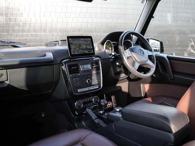 メルセデス・ベンツ ゲレンデヴァーゲン Ｇ３５０ｄ 静岡県 2018(平30)年 3.8万km オブシディアンブラック 後期モデル/ラグジュアリーパッケージ/harman/kardonサラウンド/サンルーフ/CommandHDDナビフルセグTV Bluetooth CarPlay対応/バックカメラ/ブラウンレザーシート シートヒーター /前席メモリーパワーシート/ディストロニックプラス/ブラインドスポットモニター/GPSレーダー/DSRCETC/ドライブレコーダー