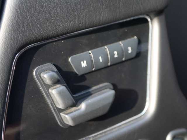 メルセデス・ベンツ ゲレンデヴァーゲン Ｇ３５０ｄ 静岡県 2018(平30)年 3.8万km オブシディアンブラック 後期モデル/ラグジュアリーパッケージ/harman/kardonサラウンド/サンルーフ/CommandHDDナビフルセグTV Bluetooth CarPlay対応/バックカメラ/ブラウンレザーシート シートヒーター /前席メモリーパワーシート/ディストロニックプラス/ブラインドスポットモニター/GPSレーダー/DSRCETC/ドライブレコーダー