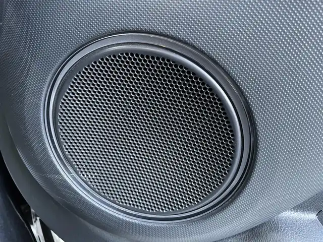 トヨタ ｂＢ Z 煌 埼玉県 2016(平28)年 3.8万km ブラックマイカメタリック 純正ナビTV/イルミネーションスピーカー/ビルトインETC/HIDヘッドライト/純正15インチアルミ/ハーフレザーシート/スマートキー/走行３７４９１キロ/保証書付整備手帳/取扱説明書