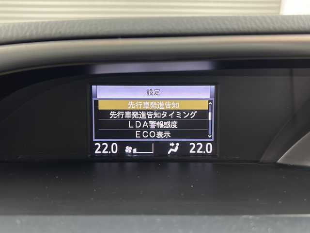 トヨタ ヴォクシー ZS 煌 三重県 2018(平30)年 6.9万km ブラック 禁煙車/ALPINE11型ナビ/　フルセグTV/CD/DVD/Bluetooth/ALPINE後席モニター/両側パワースライドドア/社外アルミホイール/衝突軽減ブレーキシステム/レーンキープアシストシステム/オートハイビーム/オートライト/プッシュスタート/スマートキー/バックカメラ/前方ドラレコ/フォグライト/ETC
