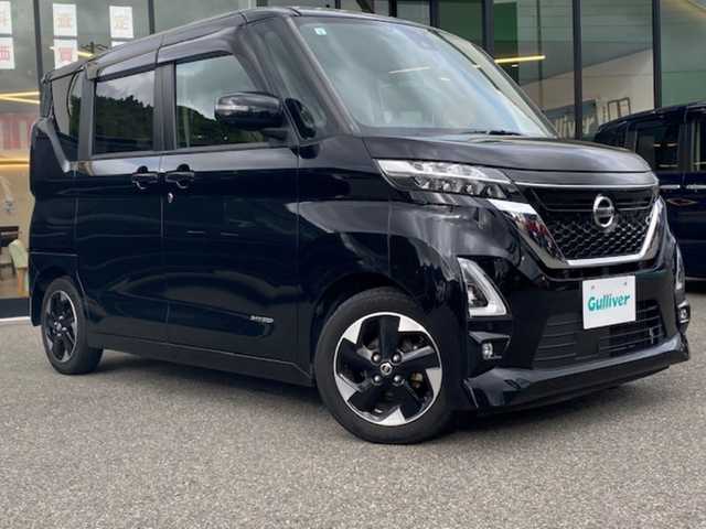 日産 ルークス ハイウェイスター X 兵庫県 2021(令3)年 8.1万km ブラック 純正SDナビ/アラウンドビューモニター/アイドリングストップ/ドアバイザー/プッシュスタート/片側パワースライドドア/ハンズフリーオートスライドドア/ETC/オートライト/ステアリングスイッチ