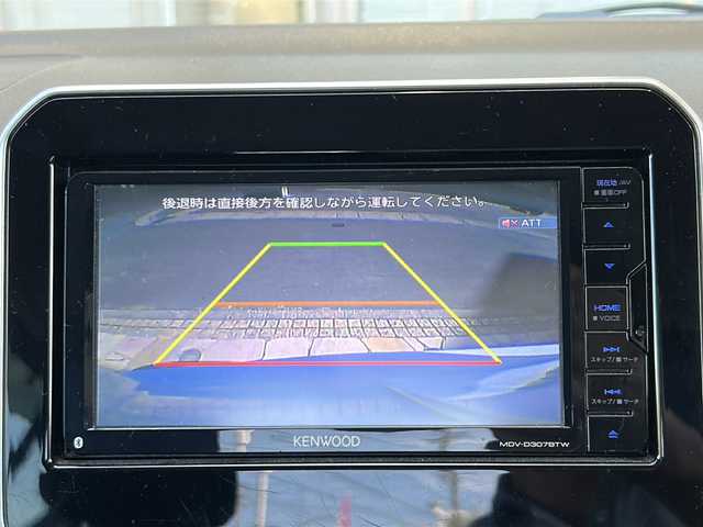 スズキ イグニス ハイブリッド MG 静岡県 2018(平30)年 7.8万km ピュアホワイトP ケンウッドナビ/・iPod/・SD/・CD/・ワンセグ/・FM/AM/・Bluetooth/・SMART USEN/主要装備/・バックカメラ/・マニュアルエアコン/・シートヒーター/・ハロゲンライト/・マニュアルレベリング/・横滑り防止装置/・アイドリングストップ/・リモコンキー/・純正ホイールキャップ