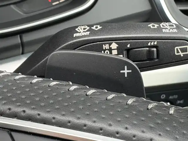 アウディ Ｑ５ 40TDIクワトロ スポーツ 石川県 2020(令2)年 6万km 白 S-LINE-pkg/4WD/衝突軽減ブレーキ/純正メモリーナビ/バック/フロント/サイド/360°カメラ/フルセグTV/AppleCarPlay/Bluetooth/USB/アダプティブクルーズコントロール/ブラインドスポットモニター/電動格納ミラー/レーンキープアシスト/クリアランスソナー/オートマチックテールゲート/オートライト/LEDヘッドライト/パワーシート(前席)/ETC
