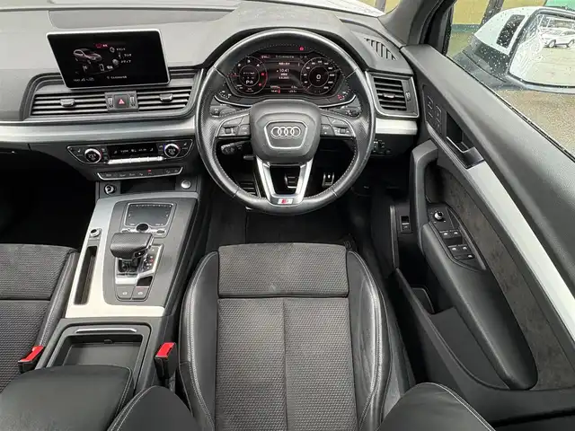 アウディ Ｑ５ 40TDIクワトロ スポーツ 石川県 2020(令2)年 6万km 白 S-LINE-pkg/4WD/衝突軽減ブレーキ/純正メモリーナビ/バック/フロント/サイド/360°カメラ/フルセグTV/AppleCarPlay/Bluetooth/USB/アダプティブクルーズコントロール/ブラインドスポットモニター/電動格納ミラー/レーンキープアシスト/クリアランスソナー/オートマチックテールゲート/オートライト/LEDヘッドライト/パワーシート(前席)/ETC