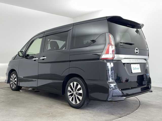 日産 セレナ ハイウェイスター G 兵庫県 2017(平29)年 6.3万km ダイヤモンドブラック ・純正8インチナビ/Bluetooth/CD/DVD/TV/SD/・バックカメラ/・エマージェンシーブレーキ/・両側パワースライドドア/・タッチフリースライドドア/・LEDオートライト/・社外フロアマット/・クルーズコントロール/・前後ドライブレコーダー/・ビルトインETC/・純正16インチアルミホイール/・スマートキー/・アイドリングストップ/・Wエアバッグ