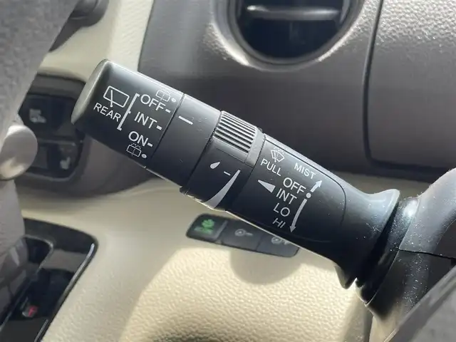ホンダ Ｎ ＢＯＸ G L ホンダセンシング 秋田県 2020(令2)年 11.5万km プラチナホワイトパール (株)IDOMが運営する【じしゃロン秋田店】の自社ローン専用車両になります。こちらは現金またはオートローンご利用時の価格です。自社ローンご希望の方は別途その旨お申付け下さい/////////////////メモリナビ/フルセグテレビ/バックカメラ/片側パワースライドドア/ETC/ドアバイザー/プッシュスタート/クルーズコントロール/スマートキー