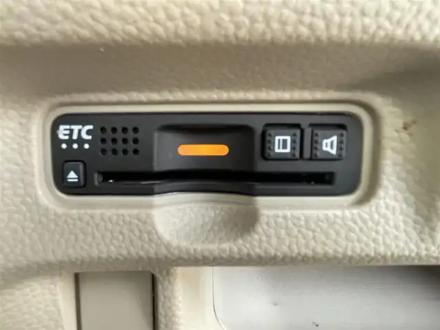 ホンダ Ｎ ＢＯＸ G L ホンダセンシング 秋田県 2020(令2)年 11.5万km プラチナホワイトパール (株)IDOMが運営する【じしゃロン秋田店】の自社ローン専用車両になります。こちらは現金またはオートローンご利用時の価格です。自社ローンご希望の方は別途その旨お申付け下さい/////////////////メモリナビ/フルセグテレビ/バックカメラ/片側パワースライドドア/ETC/ドアバイザー/プッシュスタート/クルーズコントロール/スマートキー