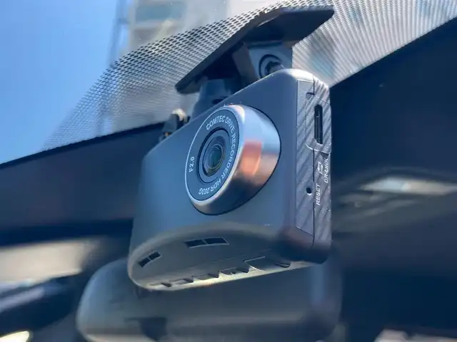 トヨタ ノア S－Z 静岡県 2022(令4)年 5.9万km ホワイトパールクリスタルシャイン Toyota Safety Sense/純正10.5型ディスプレイオーディオ/　（コネクティッドナビ対応）/　AM FM Bluetooth フルセグTV/ETC2.0/レーダークルーズコントロール/ドライブレコーダー/両側パワースライドドア/前席シートヒーター/パークングアシスト/電動パーキングブレーキ/オートブレーキホールド/リアサンシェード/LEDヘッドライト/スマートキー×2本/ワンオーナー/パノラミックビューモニター