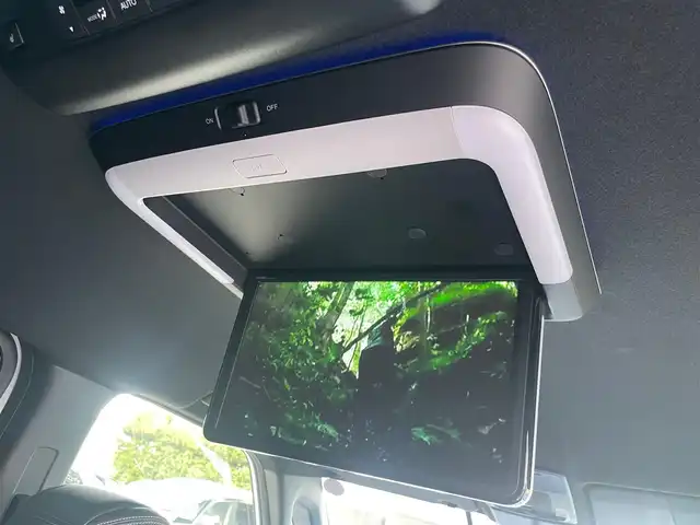 ホンダ ステップワゴン スパーダ eHEV プレミアムライン 島根県 2023(令5)年 3.5万km プラチナホワイトパール ワンオーナー/純正１１型メモリナビ　/フルセグＴＶ・ＤＶＤ再生・Ｂｌｕｅｔｏｏｔｈ/全方位カメラ　/ビルトインETC /前後ドライブレコーダー/純正フリップダウンモニター/アダプティブクルーズコントロール　/両側パワースライド/電動バックドア/ハーフレザーシート/レーンキープアシスト　/衝突軽減システム　/盗難防止装置　/前後コーナーセンサー　/前席シートヒーター/純正LEDライト/純正フロアマット/純正17インチアルミホイール