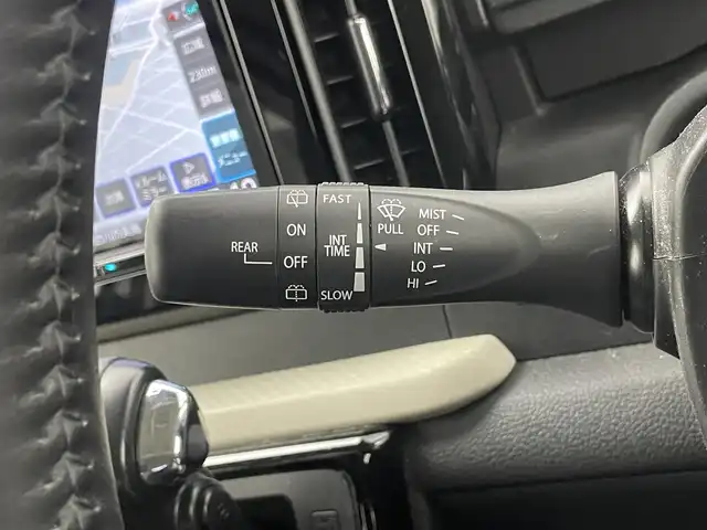 スズキ ソリオ HV MZ 埼玉県 2021(令3)年 4.3万km ピュアホワイトP 社外９インチナビ　バックカメラ　ＥＴＣ　前後ドライブレコーダー　セーフティサポート　レーダークルーズコントロール　シートヒーター　ＨＤＭＩ　純正アルミホイール　オートライト　ＬＥＤヘッドライト　地デジ