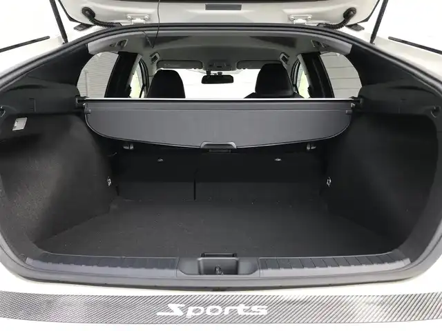 トヨタ プリウス S ツーリングセレクション 栃木県 2015(平27)年 14.1万km ホワイトパールクリスタルシャイン 株)IDOMが運営する【じしゃロン小山店】の自社ローン専用車両になります。こちらは現金またはオートローンご利用時の価格です。自社ローンご希望の方は別途その旨お申付け下さい//禁煙車/純正フルセグナビ/（CD/DVD/AM/FMラジオ）/(Bluetooth)/スマートキー/プッシュスタート/バックカメラ/ＥＴＣ/ドライブレコーダー/デジタルインナーミラー/シートヒーター/ステアリングリモコン/電動格納ドアミラー/パワーウインドウ/防眩ミラー/オートライト/ＴＯＭ’Ｓエアロ