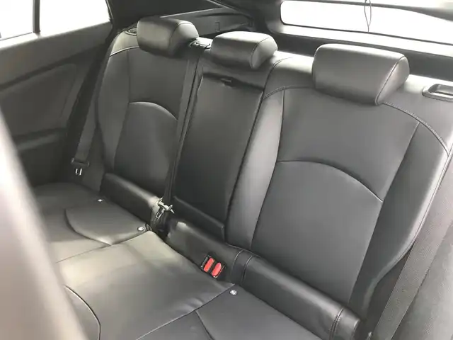 トヨタ プリウス S ツーリングセレクション 栃木県 2015(平27)年 14.1万km ホワイトパールクリスタルシャイン 株)IDOMが運営する【じしゃロン小山店】の自社ローン専用車両になります。こちらは現金またはオートローンご利用時の価格です。自社ローンご希望の方は別途その旨お申付け下さい//禁煙車/純正フルセグナビ/（CD/DVD/AM/FMラジオ）/(Bluetooth)/スマートキー/プッシュスタート/バックカメラ/ＥＴＣ/ドライブレコーダー/デジタルインナーミラー/シートヒーター/ステアリングリモコン/電動格納ドアミラー/パワーウインドウ/防眩ミラー/オートライト/ＴＯＭ’Ｓエアロ