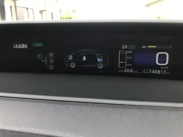 トヨタ プリウス S ツーリングセレクション 栃木県 2015(平27)年 14.1万km ホワイトパールクリスタルシャイン 株)IDOMが運営する【じしゃロン小山店】の自社ローン専用車両になります。こちらは現金またはオートローンご利用時の価格です。自社ローンご希望の方は別途その旨お申付け下さい//禁煙車/純正フルセグナビ/（CD/DVD/AM/FMラジオ）/(Bluetooth)/スマートキー/プッシュスタート/バックカメラ/ＥＴＣ/ドライブレコーダー/デジタルインナーミラー/シートヒーター/ステアリングリモコン/電動格納ドアミラー/パワーウインドウ/防眩ミラー/オートライト/ＴＯＭ’Ｓエアロ