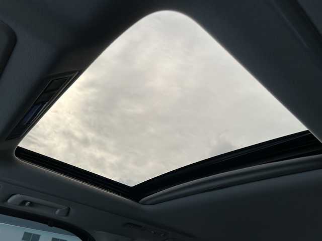 トヨタ アルファード S Cパッケージ 大阪府 2018(平30)年 10.5万km ブラック ワンオーナー/JBLメーカーオプションナビ/フルセグTV CD DVD BT BD HDMI/純正フリップダウンモニター/パノラミックビューモニター/Wサンルーフ/黒革シート/冷暖エアシート/パワーシート/ブラインドスポットモニタ/両側パワースライドドア/パワーバックドア/衝突被害軽減ブレーキ/レーダークルーズコントロール/レーンアシスト/オートマチックハイビーム/三眼LEDオートヘッドライト/フォグライト/コーナーセンサー/前後ドラレコ/2.0ETC/スマートキー 2個/AC100V電源/W サイド カーテン ニー エアバッグ/保証書 取説 ナビ取説/禁煙車