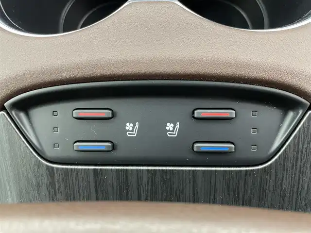 トヨタ ハリアー ハイブリッド Z レザーパッケージ 宮城県 2023(令5)年 5.9万km プラチナホワイトパールマイカ モデリスタエアロ/純正１２型ナビ/パノラミックビューモニター/デジタルインナーミラー/ヘッドアップディスプレイ/ブラインドスポットモニター/リアクロストラフィックアラート/クリアランスソナー/内蔵ドライブレコーダー/パワーバックドア/ＪＢＬプレミアムサウンド/ＥＴＣ２．０/シートヒーター/ベンチレーション/ステアリングヒーター/トヨタセースティセンス/フルセグTV/TVキャンセラー/禁煙車