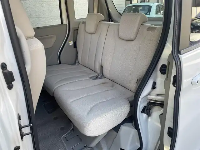 スズキ スペーシア X 静岡県 2017(平29)年 4.4万km ピュアホワイトP ワンオーナー/純正ナビ/フルセグTV/DVD/CD/BT/USB/全方位カメラ/衝突軽減ブレーキ/レーンキープアシスト/左後パワースライドドア/右後イージークローザー/運転席シートヒーター/HIDヘッドライト/ステアリングスイッチ/スマートキー×2/保証書/取扱説明書/ナビ取扱説明書/R4/R6点検記録簿有