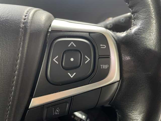 トヨタ エスティマ アエラス プレミアム 神奈川県 2018(平30)年 2.9万km ホワイトパールクリスタルシャイン 大型ムーンルーフ/純正9インチSDナビゲーション【NSZT-W68T】/AM/FM フルセグ Bluetooth対応/バックカメラ/両側パワースライドドア/クルーズコントロール/ビルトインETC2.0/ドライブレコーダー（前方）/純正フロアマット/スマートキー/純正LEDヘッドライト/オートライト/オートマチックハイビーム/純正18インチアルミホイール