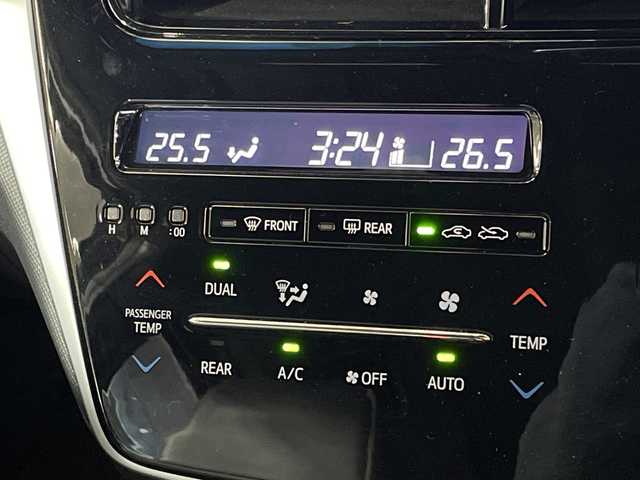 トヨタ エスティマ アエラス プレミアム 神奈川県 2018(平30)年 2.9万km ホワイトパールクリスタルシャイン 大型ムーンルーフ/純正9インチSDナビゲーション【NSZT-W68T】/AM/FM フルセグ Bluetooth対応/バックカメラ/両側パワースライドドア/クルーズコントロール/ビルトインETC2.0/ドライブレコーダー（前方）/純正フロアマット/スマートキー/純正LEDヘッドライト/オートライト/オートマチックハイビーム/純正18インチアルミホイール