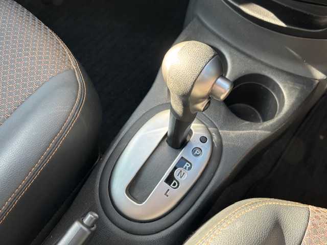 日産 ノート メダリスト エマージェンシーB 宮城県 2014(平26)年 11.1万km スーパーブラック 登録時走行距離110368km/社外ナビ/フルセグTV/Bluetooth/DVD/CD/FM/AM/全方位カメラ/コーナーセンサー/フォグランプ/アルミ付きスタットレスタイヤ/レーンキープ/横滑り防止装置/アイドリングストップ/ヘッドライトレベライザー/ETC/プッシュスタート/スマートキー/Aライト/純正フロアマット/フォグランプ/ドアバイザー/電動格納ミラー