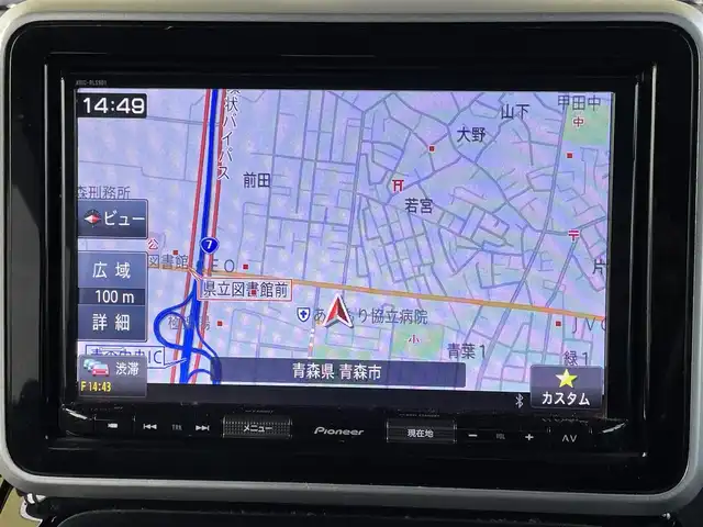 スズキ スペーシア カスタム HYBRID XS 青森県 2018(平30)年 12.8万km ピュアホワイトP (株)IDOMが運営する【じしゃロン青森店】の自社ローン対象車両になります。こちらは現金ご利用時の価格です。自社ローンご希望の方は別途その旨お申付け下さい。/４ＷＤ/純正パイオニア製８型メモリーナビ/　AM/FM/CD/DVD/SD/BT/フルセグＴＶ/全周囲カメラ/純正ナビ連動ドライブレコーダー/両側パワースライドドア/衝突被害軽減システム/横滑り防止装置/レーンキープアシスト/リアコーナーセンサー/オートライト/ＬＥＤヘッドライト/フォグランプ/ドアバイザー/純正フロアマット/ハーフレザーシート（合皮）/純正１５インチアルミホイール装着