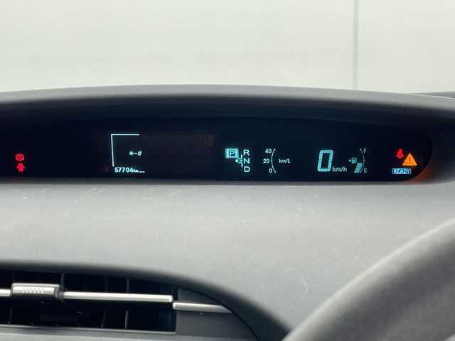 トヨタ プリウス S 千葉県 2010(平22)年 5.8万km スーパーホワイトⅡ 純正ナビ(CD/DVD/BT/TV)/電格ウィンカーミラー/ETC/フォグランプ/ISOFIX