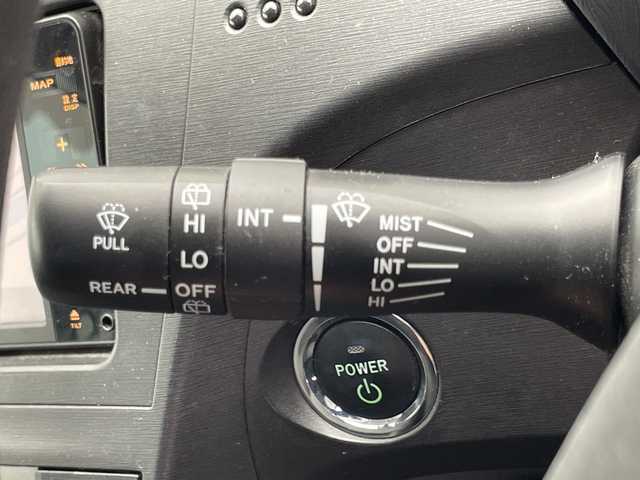 トヨタ プリウス S 千葉県 2010(平22)年 5.8万km スーパーホワイトⅡ 純正ナビ(CD/DVD/BT/TV)/電格ウィンカーミラー/ETC/フォグランプ/ISOFIX