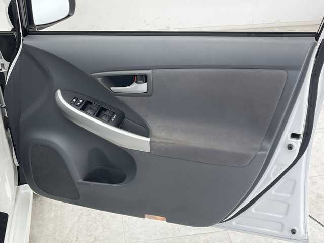 トヨタ プリウス S 千葉県 2010(平22)年 5.8万km スーパーホワイトⅡ 純正ナビ(CD/DVD/BT/TV)/電格ウィンカーミラー/ETC/フォグランプ/ISOFIX