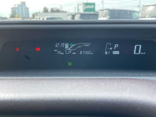 トヨタ アクア G 富山県 2016(平28)年 8.8万km グレーメタリック 純正９型ＳＤナビゲーション/型番：NSZT-Y64T/(CD/DVD/SD/BT/フルセグＴＶ)　/バックカメラ　/ビルトインＥＴＣ/スマートキー２ケ/前席シートヒーター　/クルーズコントロール　/ステアリングリモコン　　/純正フロアマット　/スタッドレスタイヤ車載あり　