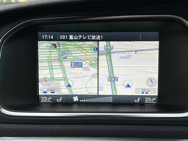 ボルボ Ｖ４０ クロスカントリー T5 AWD 富山県 2014(平26)年 6.1万km 白 純正ナビ/（フルセグTV・Bluetooth接続）/バックカメラ/前席シートヒーター/前席パワーシート/運転席メモリーシート/前後ドライブレコーダー/クルーズコントロールシステム/ETC/BSM/ルーフレール/純正AWサマータイヤ積込/保証書/取扱説明書/記録簿/H29・R1・R3・R5