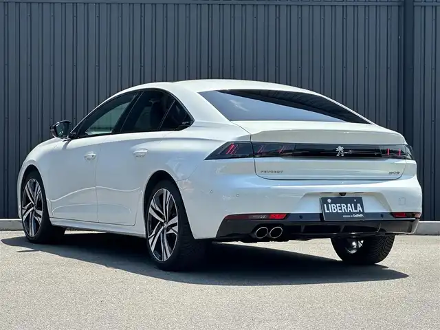プジョー ５０８ ファーストエディション 福島県 2019(令1)年 4万km BLANC NACRE パノラマサンルーフ/FOCALサウンド/レッドナッパレザー/メモリ付パワーシート/シートヒーター/ランバーサポート/アクティブクルーズコントロール/レーンキープアシスト/ブラインドスポットモニター/インテリジェントハイビーム/ナイトビジョン/純正ナビ/360°カメラ/パワーバックドア/アンビエントライト/ワイヤレスチャージャー/純正19インチAW/前後ドラレコ/社外レーダー/ETC