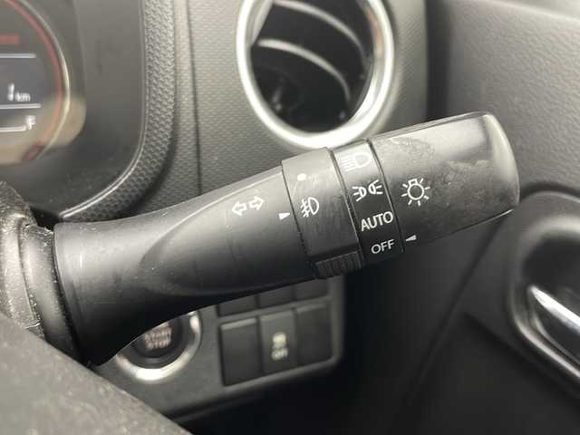 スズキ アルト ワークス 千葉県 2018(平30)年 4.2万km スチールシルバーM ５速ＭＴ車/レカロシート　/社外ＳＤナビ/ DVD/CD/BT/AM/FM/ワンセグTV/ステアリングスイッチ　/社外前ドライブレコーダー　/純正１５インチアルミホイール　/ＬＥＤヘッドライト　/オートライト　/純正フロアマット　/純正ドアバイザー　/スマートキー