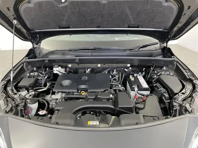 トヨタ ハリアー Z 大分県 2023(令5)年 2.4万km プレシャスブラックパール 純正12.3インチディスプレイオーディオ/（AM/FM/フルセグ/USB/BT/Miracast）/JBLサウンド/トヨタセーフティセンス/・衝突軽減ブレーキ/・プリクラッシュセーフティ/・レーダークルーズコントロール/・レーントレーシングアシスト/・ブラインドスポットモニター/・オートハイビーム/・先行車発進お知らせ/前席パワーシート/パワーバックドア/デジタルインナーミラー/・ドラレコ機能付き/ETC2.0/ステアリングスイッチ/電動パーキング/ブレーキホールド/純正19インチアルミホイール/純正マット