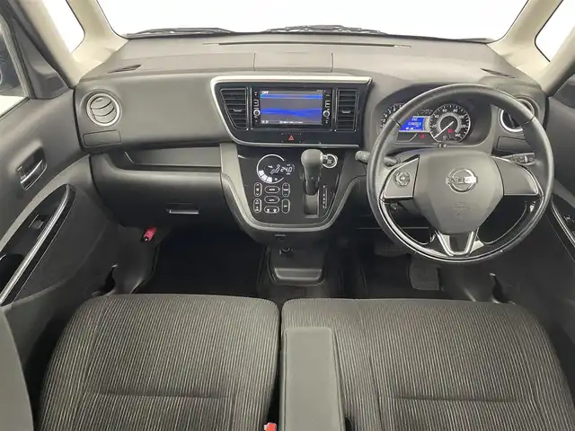 日産 デイズ ルークス HWS X Vセレクション 埼玉県 2016(平28)年 3.8万km チタニウムグレーメタリック 純正SDナビ/MM316D-W/アラウンドビューモニター/両側パワースライドドア/エマージェンシーブレーキ/踏み間違い防止アシスト/ＨＩＤヘッドライト/フォグランプ/リアシェード/サーキュレーター/アイドリングストップ/新車保証書/取扱説明書