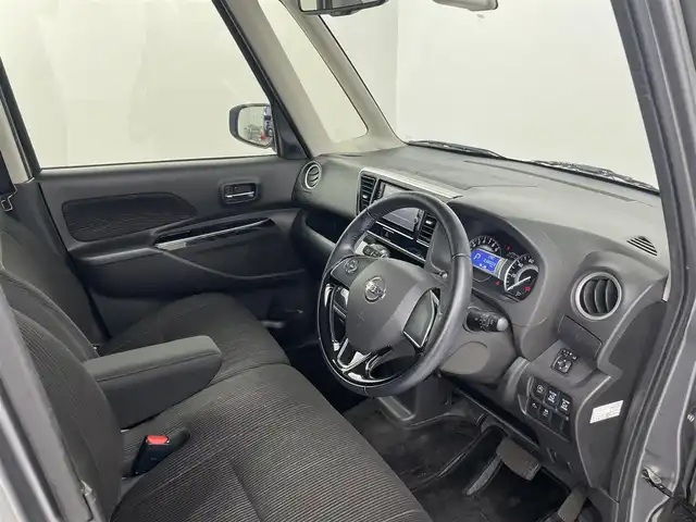 日産 デイズ ルークス HWS X Vセレクション 埼玉県 2016(平28)年 3.8万km チタニウムグレーメタリック 純正SDナビ/MM316D-W/アラウンドビューモニター/両側パワースライドドア/エマージェンシーブレーキ/踏み間違い防止アシスト/ＨＩＤヘッドライト/フォグランプ/リアシェード/サーキュレーター/アイドリングストップ/新車保証書/取扱説明書