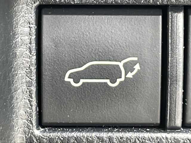 トヨタ ハリアー Z レザーパッケージ 岐阜県 2020(令2)年 2.4万km ホワイトパールクリスタルシャイン 禁煙車/純正ナビ/AM/FM/BT/Miracast/フルセグTV/フロント/サイド/バックカメラ/JBLプレミアムサウンド/プリクラッシュセーフティ /LTA/BSM/RCTA/HUD/レーダークルーズコントロール /クリアランスソナー /レザーシート /シートヒーター/ベンチレーション/パワーシート /シートメモリ/オートハイビーム/オートライト/LEDヘッドライト/フォグランプ/ワイヤレス充電/電子パーキングブレーキ/ブレーキホールド/ドライブレコーダー/デジタルインナーミラー /ビルトインETC2.0
