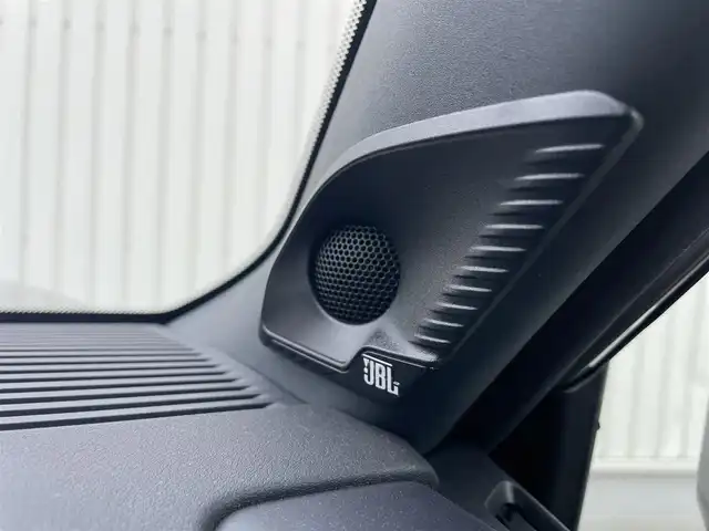 トヨタ ランドクルーザー ２５０ VX 富山県 2024(令6)年 0.8万km アバンギャルドブロンズメタリック サンルーフ／/パノラミックビューモニター／/純正１２．３インチナビ／/フルセグＴＶ／/Ｂｌｕｅｔｏｏｔｈ／/ＨＤＭｉ入力端子／/タイプＣ／/置くだけ充電／/運転席パワーシート/革シート／/シートヒーター／/エアシート/衝突軽減ブレーキ/オートマチックハイビーム/レーダークルーズコントロール/レーンキープアシスト/ルーフレール／/LEDオートライト/LEDフォグライト/コーナーセンサー