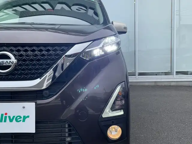 日産 デイズ ハイウェイスターG ターボ 神奈川県 2020(令2)年 3万km 茶Ⅱ 社外ＳＤナビ　/DVD/CD/Bluetooth/TV/全方位カメラ　/前後ドライブレコーダー　/ETC /スマートキー　/プッシュスタート　/純正フロアマット　/純正アルミホイール　/LED /フォグランプ　/ドアバイザー　/ベンチシート　