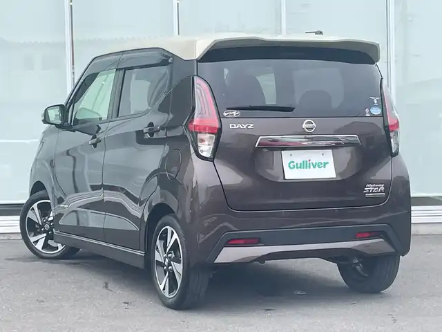 日産 デイズ ハイウェイスターG ターボ 神奈川県 2020(令2)年 3万km 茶Ⅱ 社外ＳＤナビ　/DVD/CD/Bluetooth/TV/全方位カメラ　/前後ドライブレコーダー　/ETC /スマートキー　/プッシュスタート　/純正フロアマット　/純正アルミホイール　/LED /フォグランプ　/ドアバイザー　/ベンチシート　