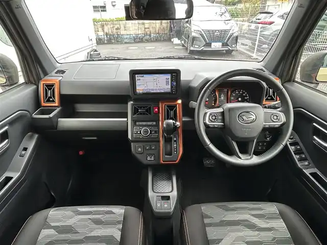 ダイハツ タフト G ターボ 佐賀県 2021(令3)年 3.4万km サンドベージュメタリック ガラスルーフ/スマートアシスト/レーダークルーズコントロール/コーナーセンサー/純正ナビ/・バックカメラ/・フルセグTV/BT/CD/DVD/前後ドラレコ(VREC-DZ700D)/純正15インチAW/ETC/電動パーキングスイッチ/LEDヘッドライト/フォグランプ/オートライト/プッシュスタート/スペアキー×１/取扱説明書/保証書