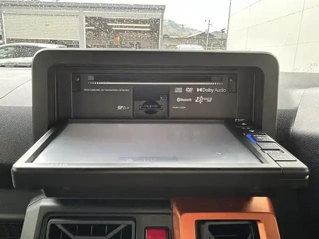 ダイハツ タフト G ターボ 佐賀県 2021(令3)年 3.4万km サンドベージュメタリック ガラスルーフ/スマートアシスト/レーダークルーズコントロール/コーナーセンサー/純正ナビ/・バックカメラ/・フルセグTV/BT/CD/DVD/前後ドラレコ(VREC-DZ700D)/純正15インチAW/ETC/電動パーキングスイッチ/LEDヘッドライト/フォグランプ/オートライト/プッシュスタート/スペアキー×１/取扱説明書/保証書